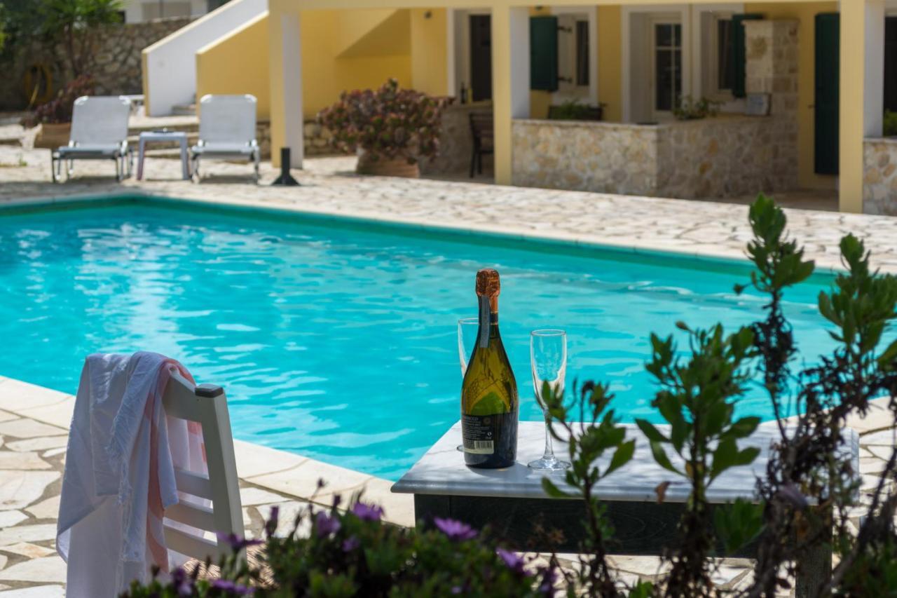 Villa Elaia Suites & Apartments No.4 Gaios Ngoại thất bức ảnh