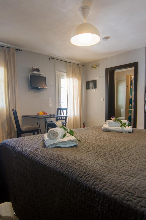 Villa Elaia Suites & Apartments No.4 Gaios Ngoại thất bức ảnh
